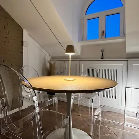 S E C R E T D I A M O N D - Apartment